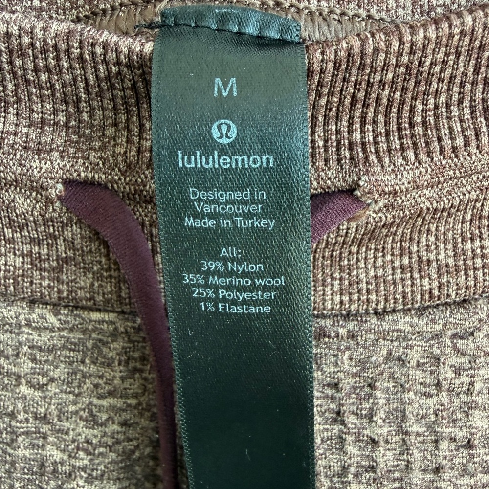 Lululemon engineered warmth jogger - Picture 7 of 8